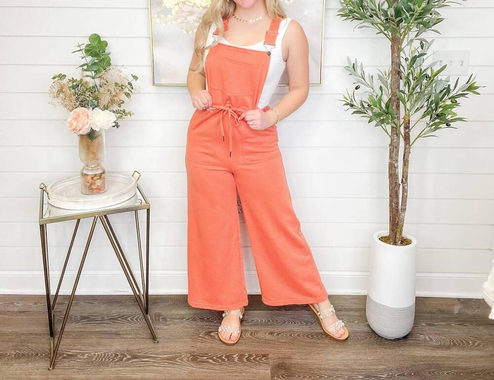 NEW LIAM & COMPANY it's groovy cotton blend wide leg overalls in peach